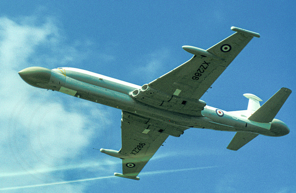 British Aerospace BAe Nimrod AEW.3