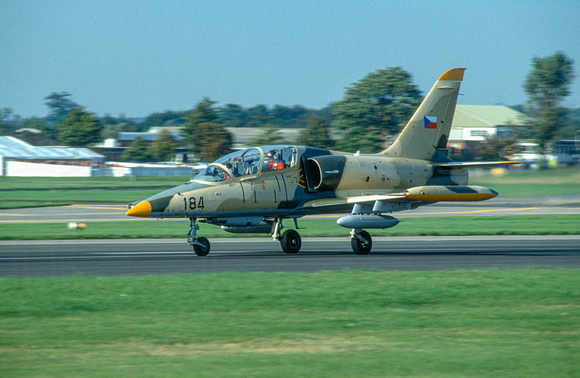 Aero Vochodny L-59E Super Albatross