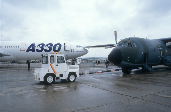 Airbus A330-301, Transall C-160F